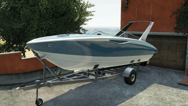 Squalo روی Boat Trailer.