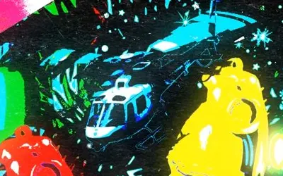 یک Police Maverick که روی آثار هنری «Happy Holidays» راکستار گیمز که در ۲۳ دسامبر ۲۰۲۲ منتشر شد دیده میشود.