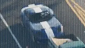 یک Banshee در تقاطعی در وایس سیتی در تریلر اول GTA VI.