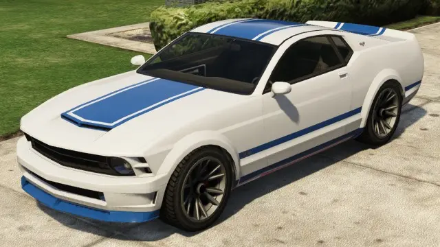 Dominator در نسخهی اصلی GTA V. (نمای زاویه عقب)